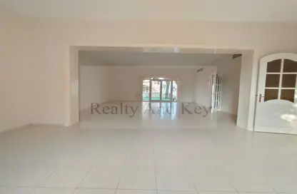 Villa - 5 Bedrooms - 7 Bathrooms for rent in Palm Oasis - Al Mushrif - Abu Dhabi