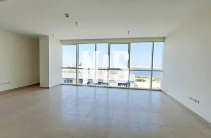 Apartment - 2 Bedrooms - 3 Bathrooms for rent in Al Shaleela - Al Raha Beach - Abu Dhabi