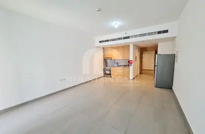 Apartment - 1 Bathroom for sale in Al Mamsha - Muwaileh - Sharjah