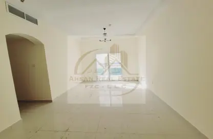 Apartment - 2 Bedrooms - 2 Bathrooms for rent in Muwaileh 29 Building - Muwaileh - Sharjah