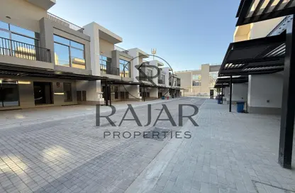 Villa - 5 Bedrooms - 6 Bathrooms for rent in 180 Degrees Villas - Liwan - Dubai Land - Dubai