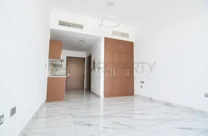 Apartment - Studio - 1 Bathroom for rent in Saih Shuaib 2 - Dubai Industrial City - Dubai