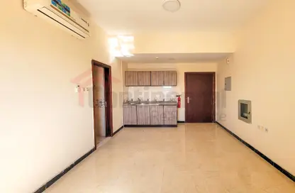 Apartment - 1 Bathroom for rent in Al Jurf Industrial 2 - Al Jurf Industrial - Ajman