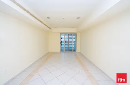 Apartment - 1 Bedroom - 2 Bathrooms for rent in Princess Tower - Dubai Marina - Dubai