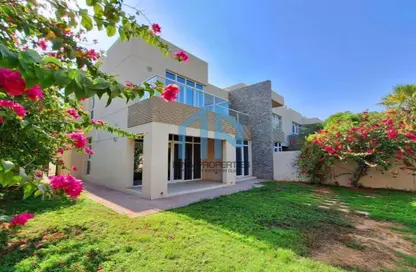 Spacious Villa | 5 Bedrooms | Silicon Oasis