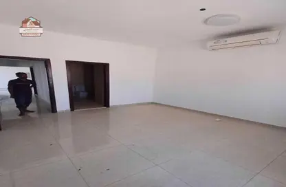 Apartment - 2 Bedrooms - 3 Bathrooms for rent in Al Jurf 3 - Al Jurf - Ajman Downtown - Ajman