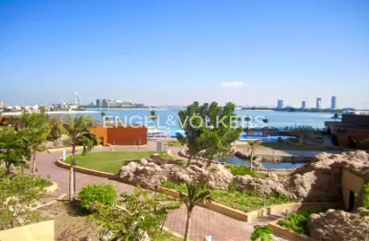 Apartment - 1 Bedroom - 1 Bathroom for rent in Ruby - Tiara Residences - Palm Jumeirah - Dubai