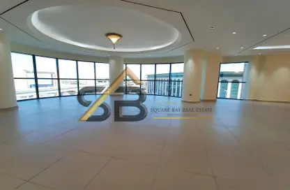 Apartment - 3 Bedrooms - 4 Bathrooms for rent in Warba Center - Al Muraqqabat - Deira - Dubai