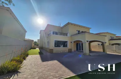 Villa - 4 Bedrooms - 5 Bathrooms for rent in Legacy - Jumeirah Park - Dubai