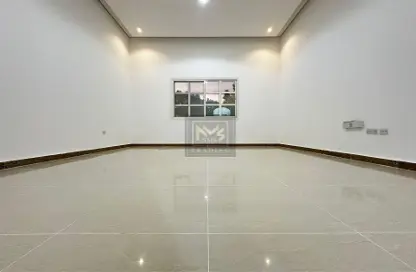 Apartment - 1 Bathroom for rent in Muroor Area - Abu Dhabi