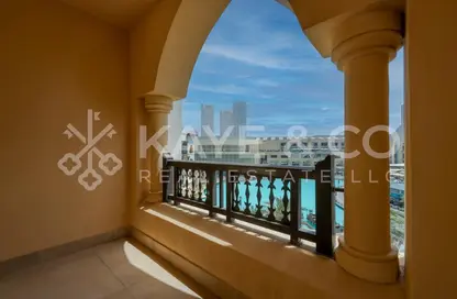 Apartment - 4 Bedrooms - 4 Bathrooms for rent in Souk Al Bahar - The Old Town Island - Downtown Dubai - Dubai