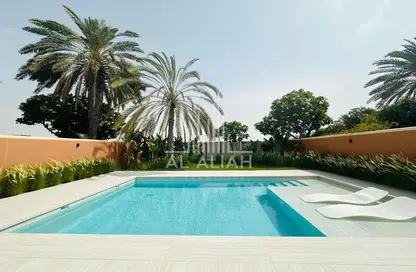 Villa - 4 Bedrooms - 5 Bathrooms for sale in Between Two Bridges - Abu Dhabi