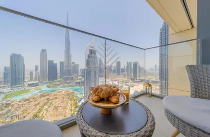 Apartment - 2 Bedrooms - 2 Bathrooms for rent in Burj Royale - Downtown Dubai - Dubai