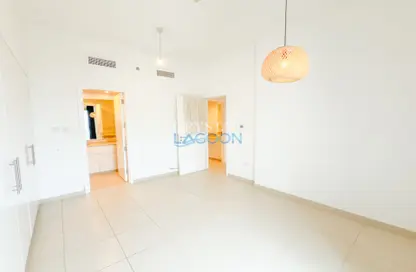 Apartment - 2 Bedrooms - 2 Bathrooms for rent in Zahra Apartments 2B - Zahra Apartments - Town Square - Dubai