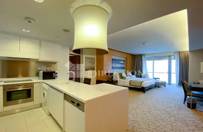 Apartment - 1 Bathroom for rent in The Address Dubai Mall - Downtown Dubai - Dubai