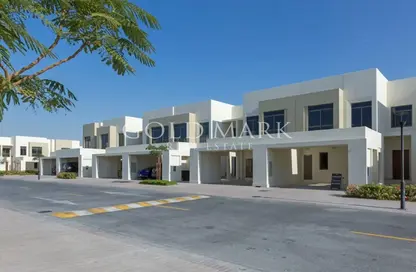 Townhouse - 3 Bedrooms - 4 Bathrooms for rent in Noor Townhouses - Town Square - Dubai