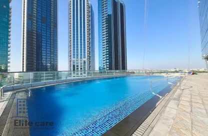 Apartment - 2 Bedrooms - 3 Bathrooms for rent in Al Jowhara Tower - Corniche Road - Abu Dhabi