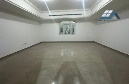 Apartment - Studio - 1 Bathroom for rent in Shakhbout City - Abu Dhabi