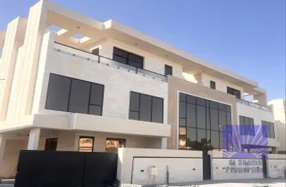 Villa - 4 Bedrooms - 6 Bathrooms for sale in Hoshi - Al Badie - Sharjah