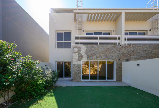 Villa - 4 Bedrooms - 4 Bathrooms for sale in Al Furjan - Dubai