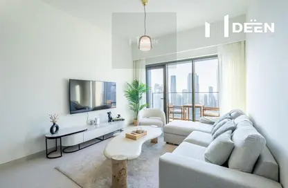 Apartment - 2 Bedrooms - 2 Bathrooms for sale in Burj Royale - Downtown Dubai - Dubai