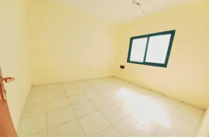 Apartment - 1 Bedroom - 1 Bathroom for rent in Al Mahatta - Al Qasimia - Sharjah