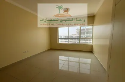 Apartment - 2 Bedrooms - 3 Bathrooms for rent in Al Mamzar Tower - Al Mamzar - Sharjah - Sharjah