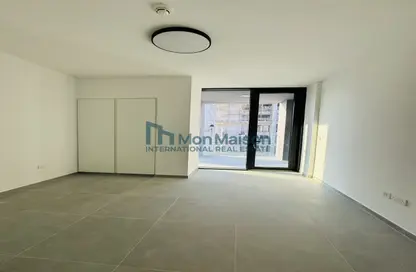 Apartment - 2 Bedrooms - 3 Bathrooms for sale in Tiraz 3 - Aljada - Sharjah