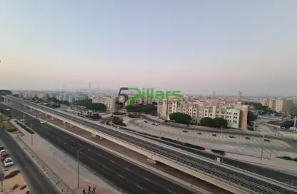 Apartment - 3 Bedrooms - 4 Bathrooms for sale in Daisy - Azizi Residence - Al Furjan - Dubai