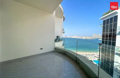 Apartment - 1 Bedroom - 2 Bathrooms for sale in Royal Bay - Palm Jumeirah - Dubai