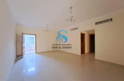 Apartment - 2 Bedrooms - 2 Bathrooms for rent in Al Hafeet Tower 8 - Al Nahda - Sharjah