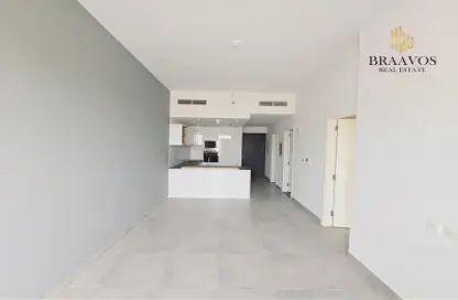 Apartment - 1 Bedroom - 2 Bathrooms for rent in Lucky 1 Residence - Jumeirah Village Circle - Dubai