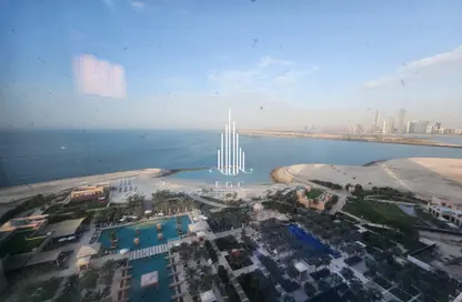 Apartment - 3 Bedrooms - 4 Bathrooms for sale in Fairmont Marina Residences - The Marina - Abu Dhabi