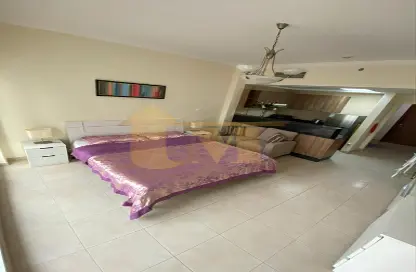 Apartment - 1 Bathroom for rent in Burj Al Nujoom - Downtown Dubai - Dubai