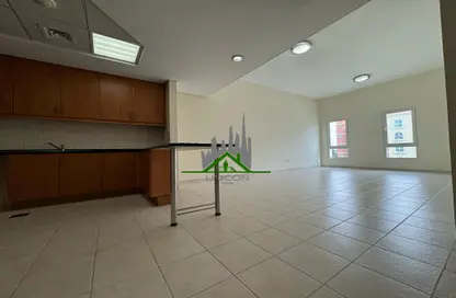 Apartment - 2 Bedrooms - 3 Bathrooms for rent in Building 108 to Building 137 - Contemporary Cluster - Discovery Gardens - Dubai