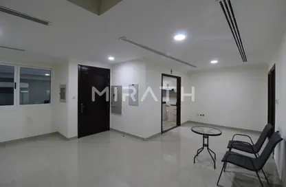 Compound - 3 Bedrooms - 4 Bathrooms for rent in Abu Hail Road - Abu Hail - Deira - Dubai