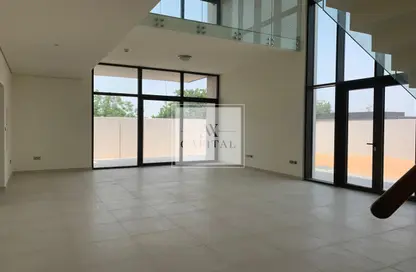 Villa - 4 Bedrooms - 7 Bathrooms for sale in West Yas - Yas Island - Abu Dhabi