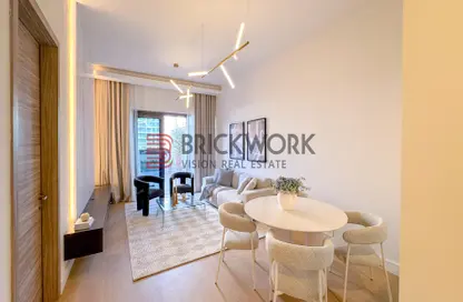 Apartment - 1 Bedroom - 2 Bathrooms for sale in SOL Bay - Business Bay - Dubai