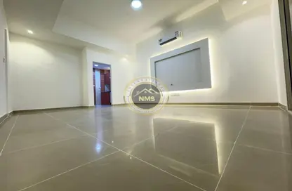 Apartment - Studio - 1 Bathroom for rent in Muroor Area - Abu Dhabi