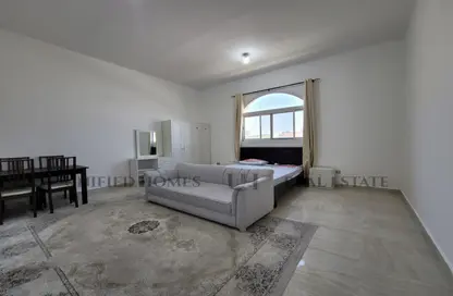 Apartment - 1 Bathroom for rent in Khalifa City A Villas - Khalifa City A - Khalifa City - Abu Dhabi