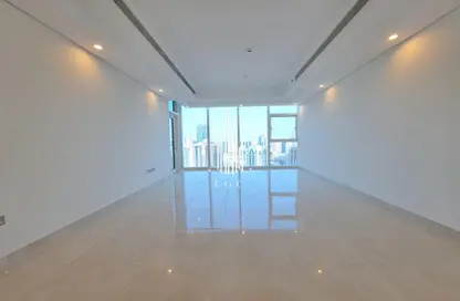 Apartment - 2 Bedrooms - 3 Bathrooms for rent in Corniche Road - Abu Dhabi