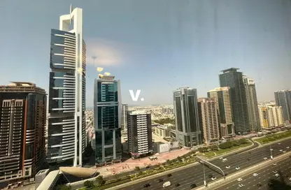 Apartment - 2 Bedrooms - 2 Bathrooms for rent in DIFC - Dubai