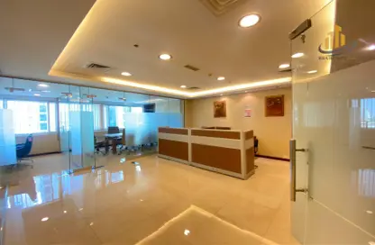 Office Space - Studio - 2 Bathrooms for rent in One Lake Plaza - JLT Cluster T - Jumeirah Lake Towers - Dubai