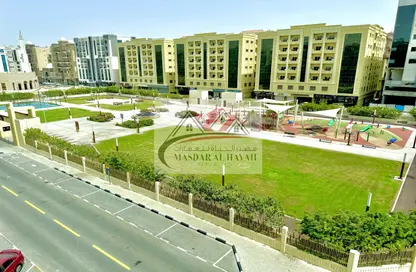 Apartment - 1 Bedroom - 2 Bathrooms for rent in Muwaileh 29 Building - Muwaileh - Sharjah