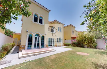 Villa - 3 Bedrooms - 4 Bathrooms for rent in Jumeirah Park - Dubai