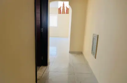 Apartment - 2 Bedrooms - 2 Bathrooms for rent in Muwaileh 29 Building - Muwaileh - Sharjah