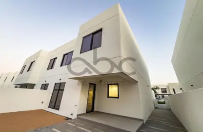 Townhouse - 3 Bedrooms - 4 Bathrooms for sale in Noya 1 - Noya - Yas Island - Abu Dhabi