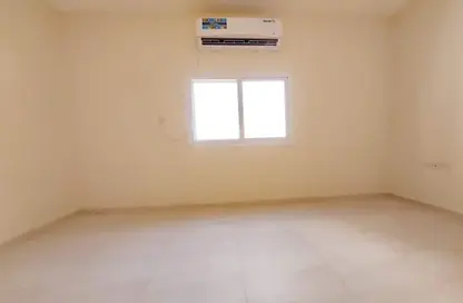 Apartment - 1 Bathroom for rent in Muwaileh 3 Building - Muwaileh - Sharjah