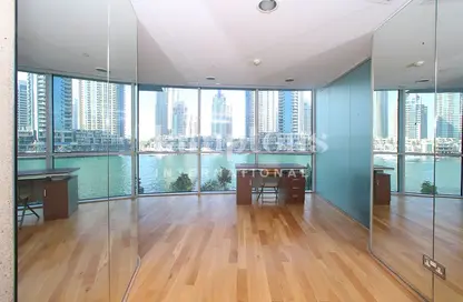 Office Space - Studio - 2 Bathrooms for rent in Marina Terrace - Dubai Marina - Dubai