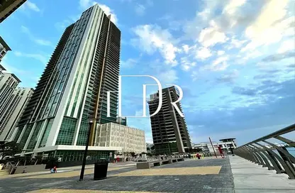 Apartment - 3 Bedrooms - 5 Bathrooms for sale in Tala Tower - Marina Square - Al Reem Island - Abu Dhabi